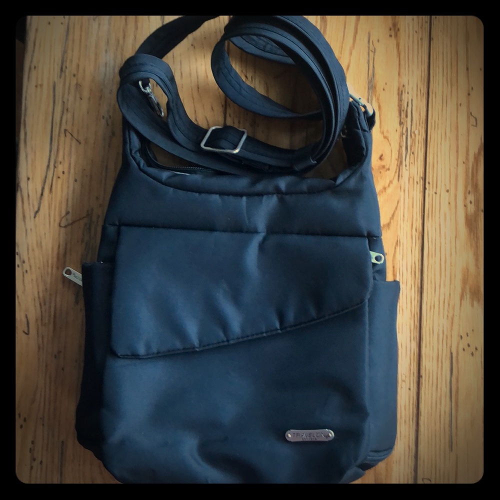 GUC Travelon RFDI black crossbody bag